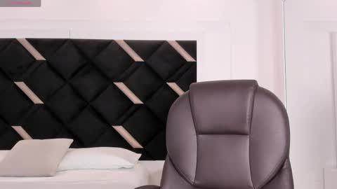 carolina_evannss online show from 05-11-26, 03:56