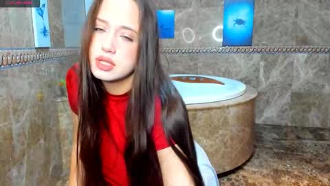 carolina_sky online show from 12-20-25, 02:18