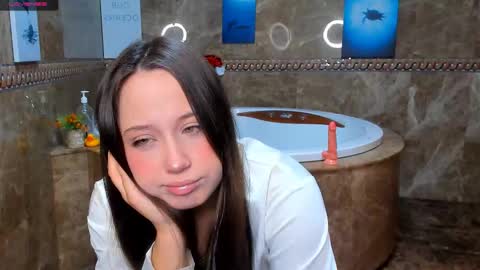 carolina_sky online show from 12-21-25, 01:46