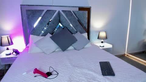 carolina_torres25 online show from 04-03-26, 01:09