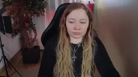 Mira online show from 02-04-26, 05:35