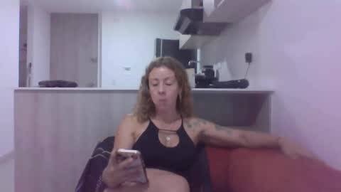 carolina_zaens online show from 05-09-26, 01:44