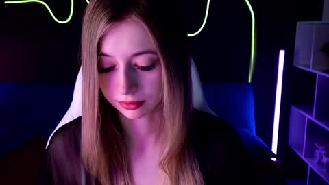 Carolina online show from 12-05-24, 01:25