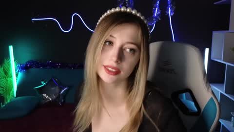 Carolina online show from 12-28-24, 01:18