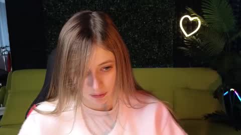 Carolina online show from 02-14-25, 04:15