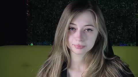 Carolina online show from 03-01-25, 01:11