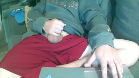 carolinaboy01 online show from 10-05-25, 12:14