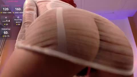 CAROLINA GARCIA online show from 04-30-26, 04:30