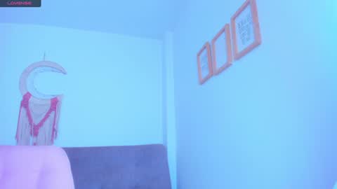 Carolina online show from 02-07-25, 06:13