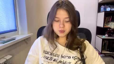 carolindueno online show from 03-02-26, 07:37