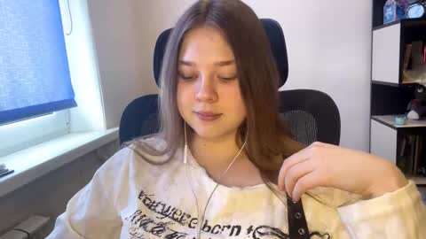 carolindueno online show from 03-19-26, 10:08