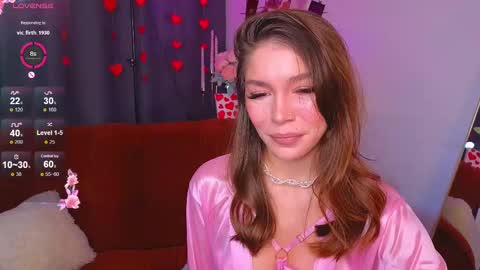 Snapshot of caroline_brown0 chatting on 02-14-25, 03:00 Caroline online show from 02-14-25, 03:00