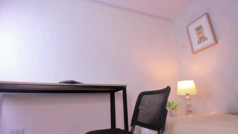  Caroline  online show from 05-11-26, 11:27