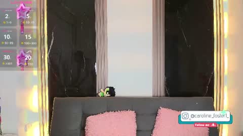caroline_foster1 online show from 06-23-26, 12:25