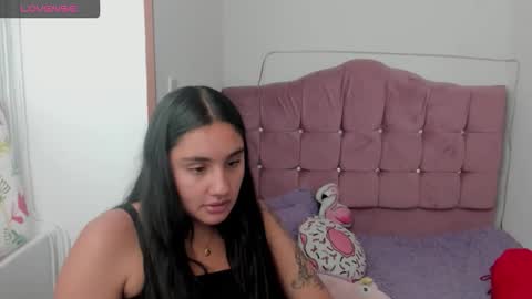 caroline_rodriguez_9 online show from 11-19-25, 07:03