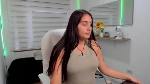 Snapshot of caroline_rodriguez_9 chatting on 03-16-26, 06:56 caroline_rodriguez_9 online show from 03-16-26, 06:56