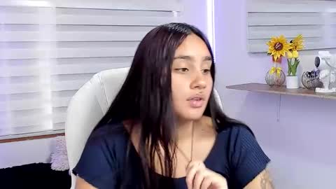 caroline_rodriguez_9 online show from 04-02-26, 06:49