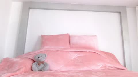 caroline online show from 01-10-25, 08:26