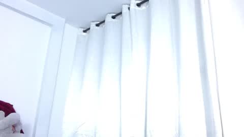 Snapshot of caroline_spanky chatting on 03-03-26, 04:18 caroline online show from 03-03-26, 04:18