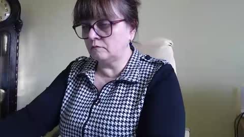 CarolineDream  online show from 02-13-25, 06:30