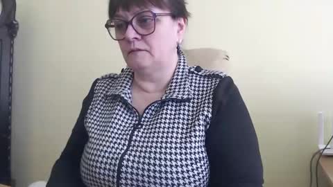 CarolineDream  online show from 02-19-25, 07:06