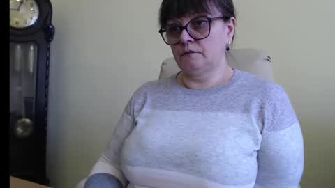 CarolineDream  online show from 02-24-25, 10:48