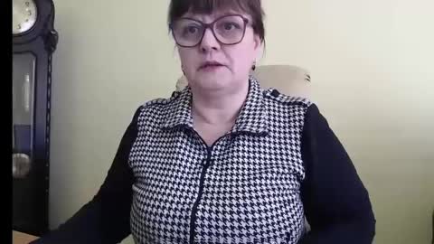 CarolineDream  online show from 02-28-25, 06:32