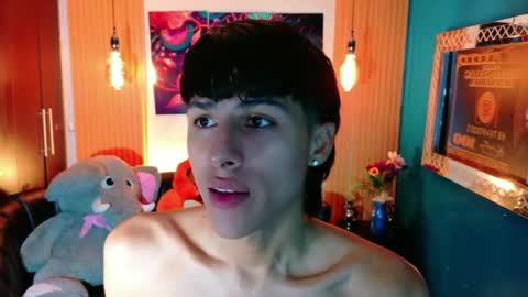 carolinejesh online show from 05-06-26, 12:32