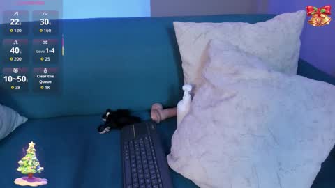 Caro  online show from 12-20-25, 08:16