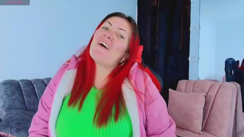 Carolinhe  online show from 10-03-25, 08:17