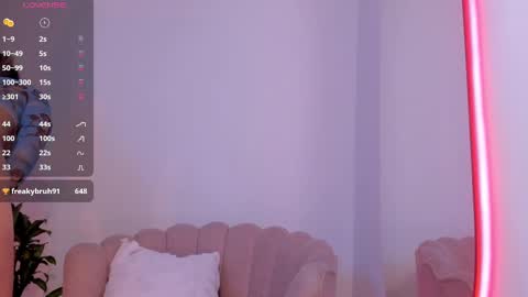 carolinna_ online show from 10-03-25, 01:19