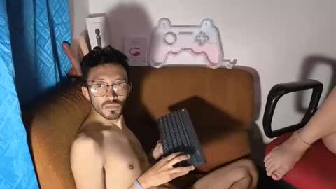 Snapshot of caroll_luna chatting on 12-16-24, 09:57 kitty online show from 12-16-24, 09:57