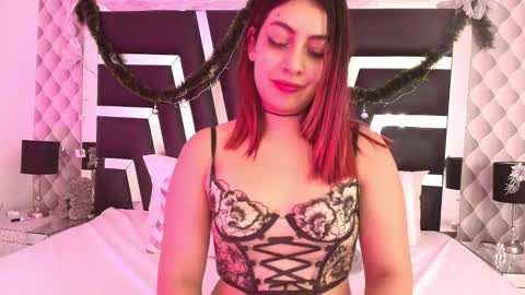Caro Gmez  online show from 01-04-25, 03:28
