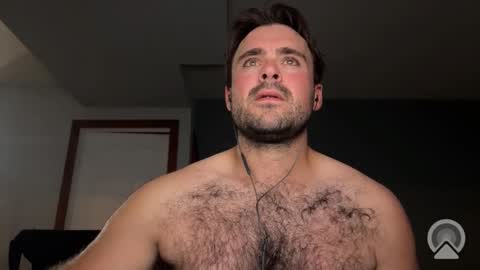 Snapshot of carpenterboyy19 chatting on 09-18-25, 01:51 carpenterboyy19 online show from 09-18-25, 01:51