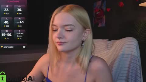 Snapshot of carrie_foster chatting on 03-04-26, 01:17 Carrie foster online show from 03-04-26, 01:17