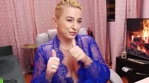 Carrie online show from 02-19-25, 04:34