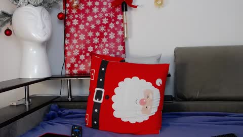 Snapshot of carter_reos chatting on 12-13-24, 01:44 Carter online show from 12-13-24, 01:44
