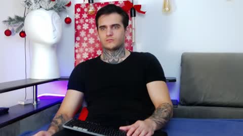 Snapshot of carter_reos chatting on 12-17-24, 08:23 Carter online show from 12-17-24, 08:23