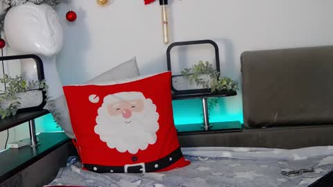 Snapshot of carter_reos chatting on 12-24-24, 03:47 Carter online show from 12-24-24, 03:47