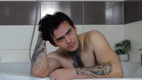 Snapshot of carter_reos chatting on 01-12-25, 04:40 Carter online show from 01-12-25, 04:40