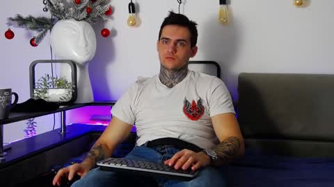 Snapshot of carter_reos chatting on 01-17-25, 07:41 Carter online show from 01-17-25, 07:41