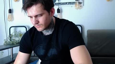 Snapshot of carter_reos chatting on 03-01-25, 02:13 Carter online show from 03-01-25, 02:13