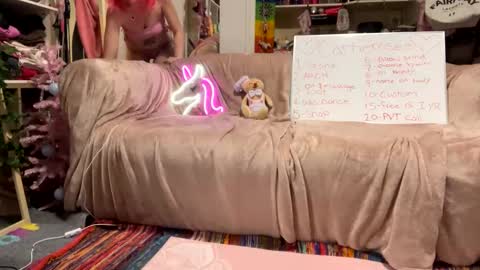 Snapshot of cartierrosee chatting on 12-02-24, 05:37 cartierosee online show from 12-02-24, 05:37