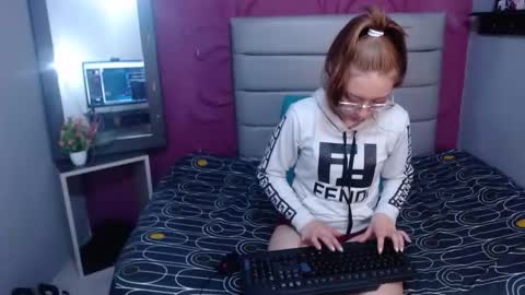 casandraroberthrs707 online show from 03-25-26, 08:15