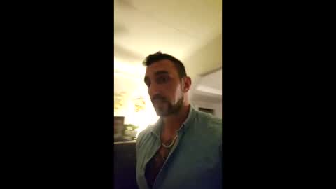 VESUVIO online show from 05-23-26, 09:52