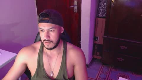      online show from 12-04-25, 02:32