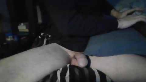 Snapshot of cascadefalls chatting on 02-26-26, 03:11 Cascade not really but sticking with it online show from 02-26-26, 03:11