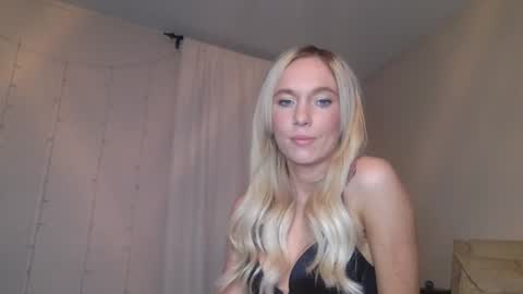 Casey Lakes online show from 10-06-25, 02:42