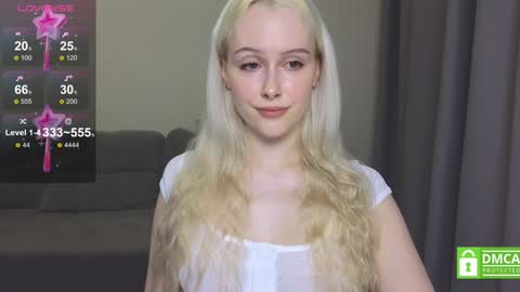 Snapshot of caseylabow chatting on 02-06-25, 11:32 My name is Casey... Nice to meet you I will be happy to have funthumbs up please its important online show from 02-06-25, 11:32