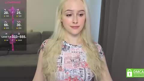 Snapshot of caseylabow chatting on 02-22-25, 06:28 My name is Casey... Nice to meet you I will be happy to have funthumbs up please its important online show from 02-22-25, 06:28